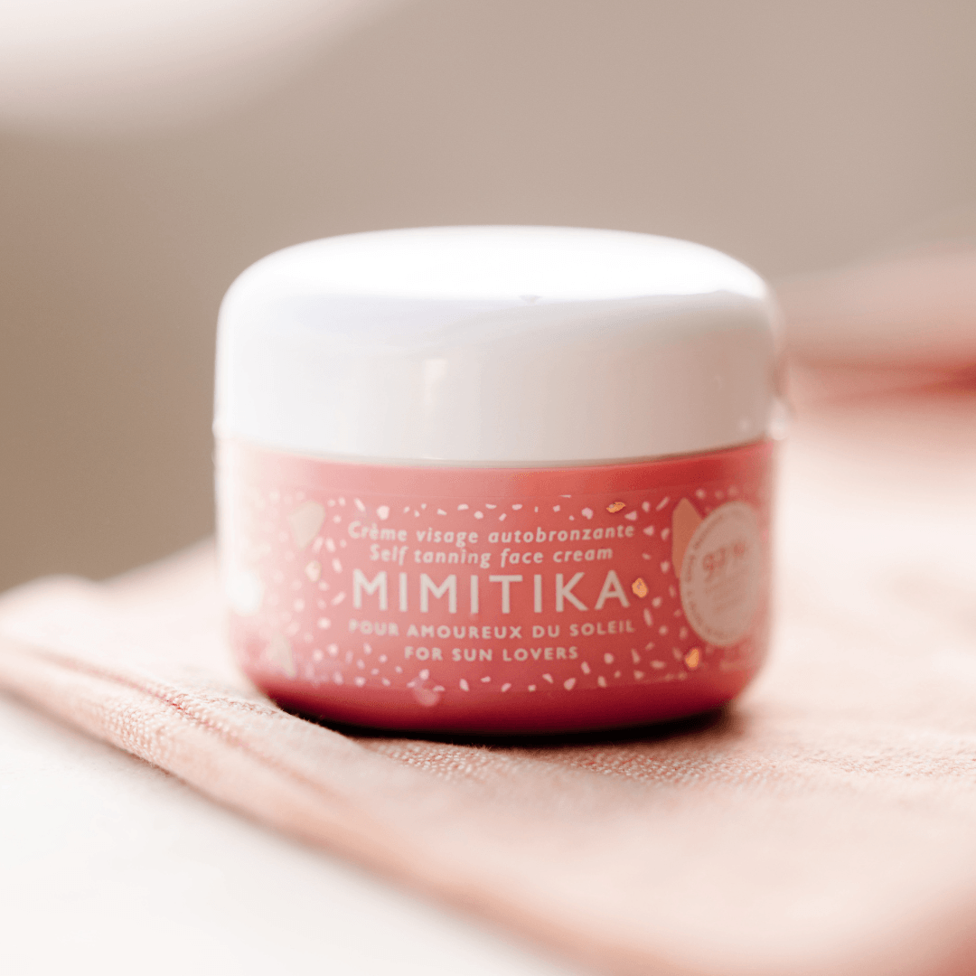 CREMA FACIAL AUTOBRONCEADORA