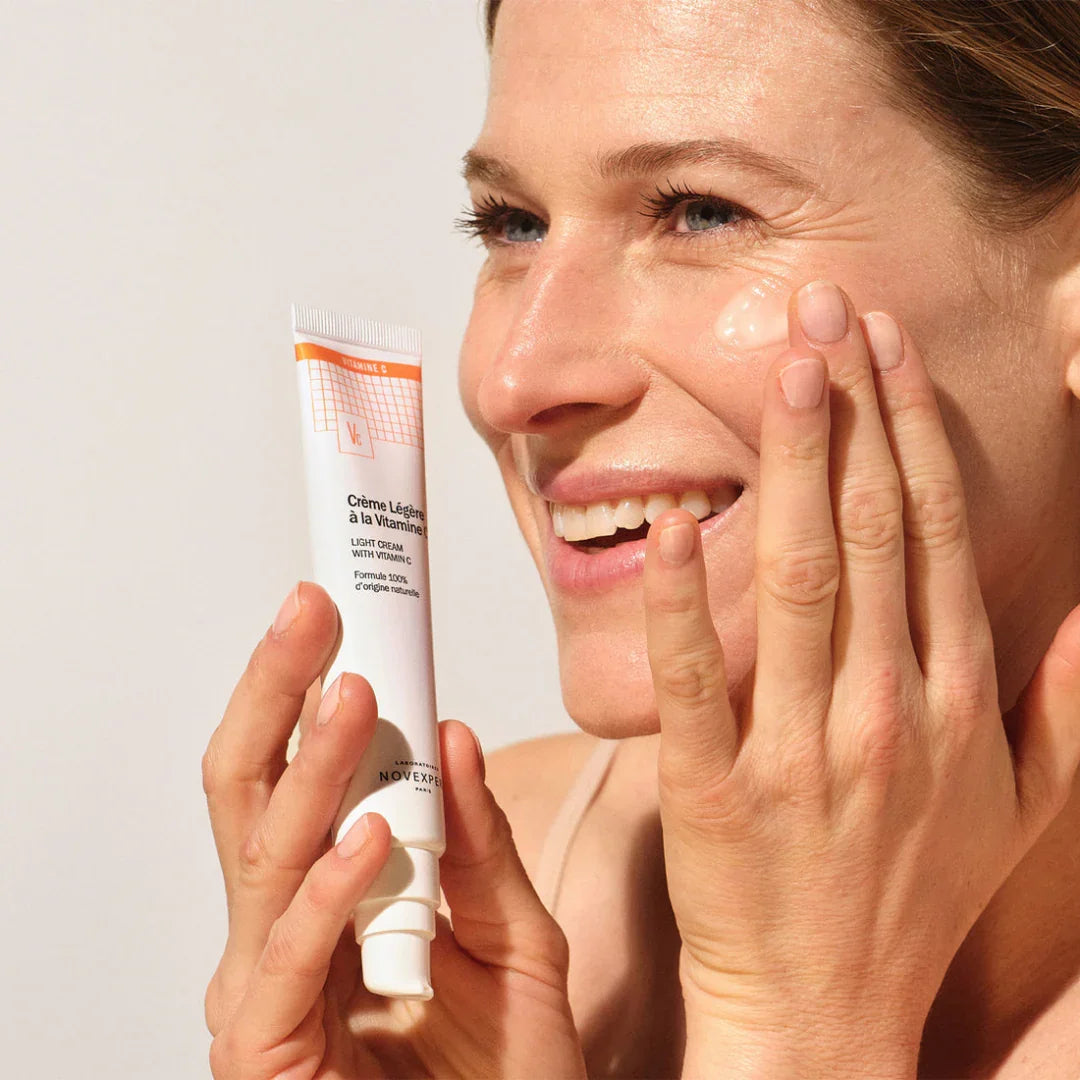 CREMA LIGERA CON VITAMINA C