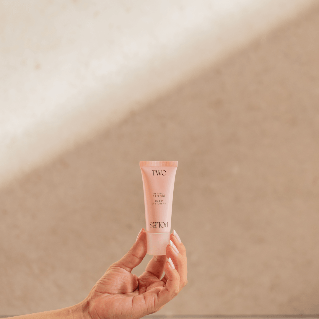 SMART EYE CREAM | CONTORNO DE OJOS CON RETINOL Y CAFEÍNA | TWO POLES