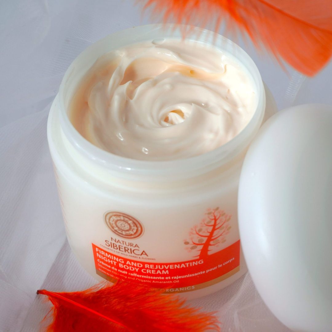 Crema de Noche Corporal Firmeza y Rejuvenecimiento · Amaranto y Ginseng · Natura Sibérica · 370 ml