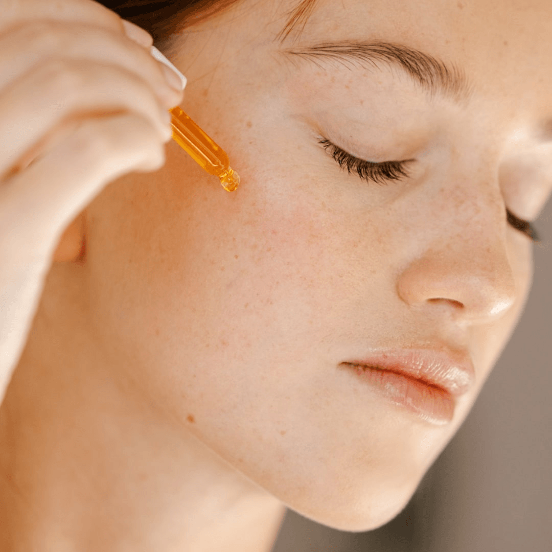 SUN KISSED GLOW SERUM