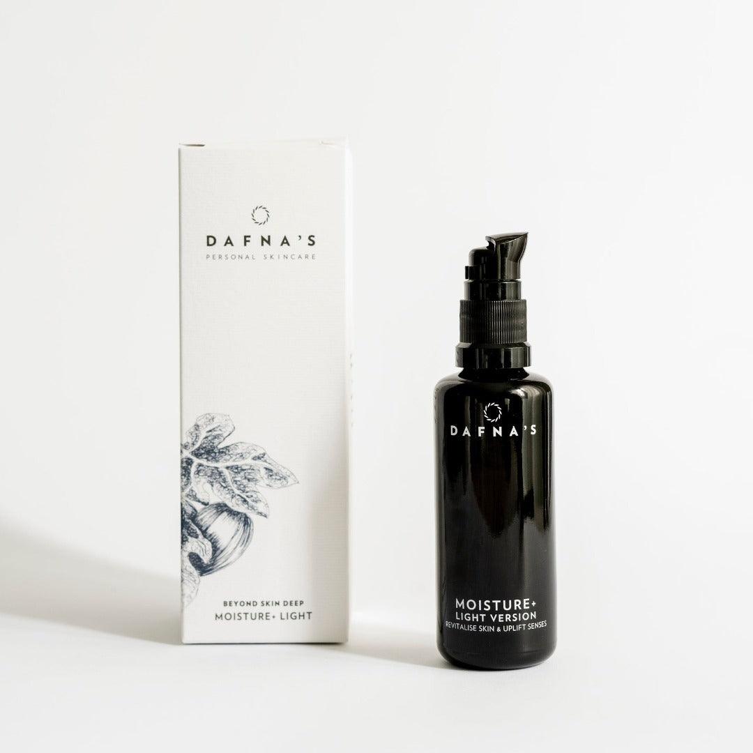 MOISTURE + LIGHT VERSION - Loción hidratante, calmante y antioxidante.