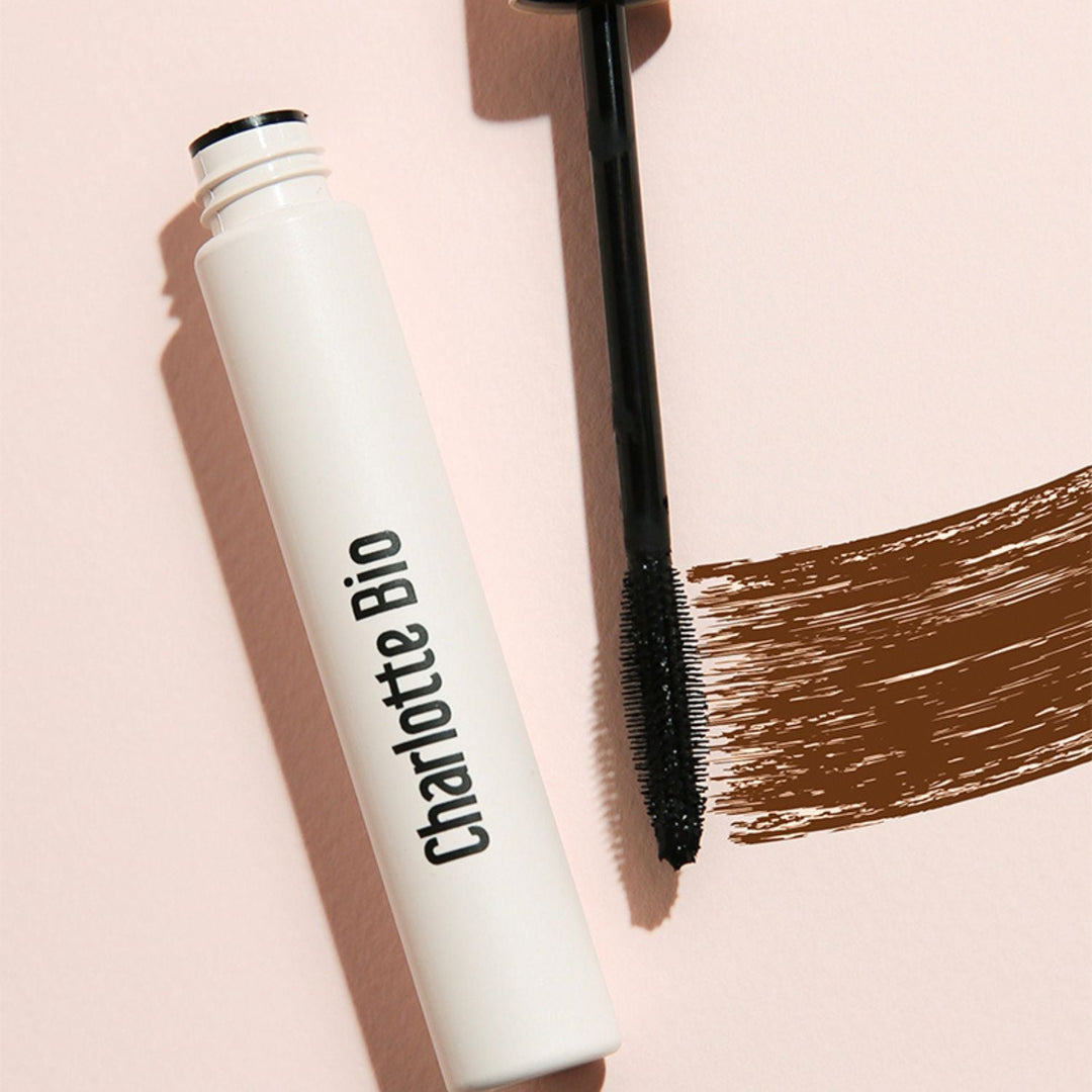 Máscara de Pestañas Volume Boost de Charlotte Bio, color marrón